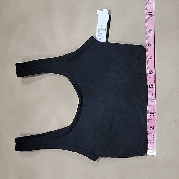 GAP Teen Size 8 Black Sports Bra / Tank Bra / Shelf Bra, NEW with Tag - Picture 2 of 5